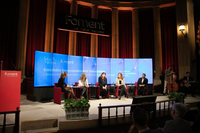 Mesa redonda empresas Claves para la prevención y atención de la Salud Mental