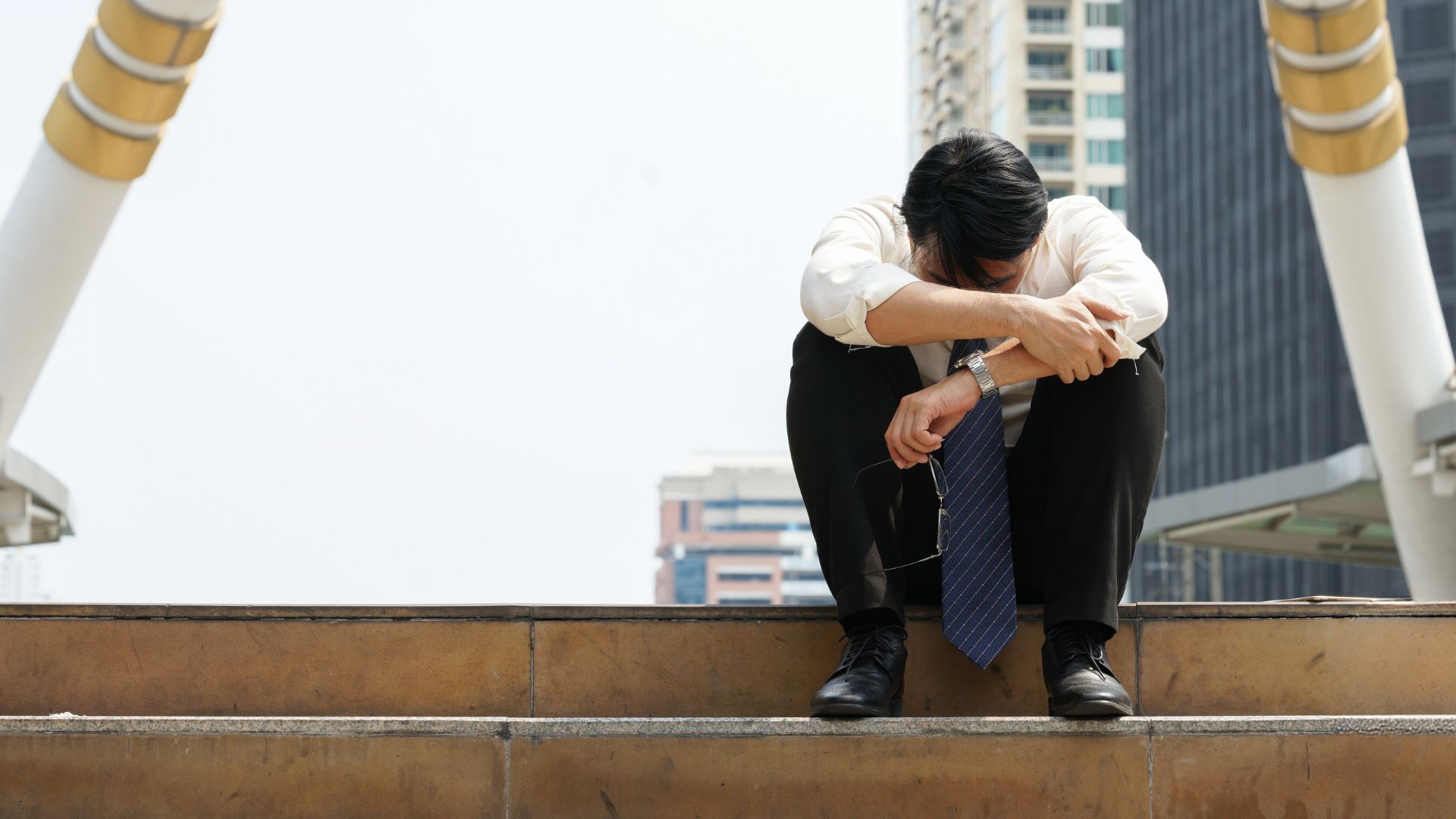 Gestionar las emociones en diciembre: claves para mantener el bienestar en el trabajo