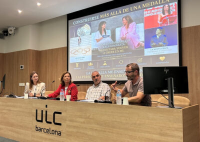 Marta Perarnau, psicóloga y presidenta de FUTPRO; Mar Ruiz de la Torre, vicepresidenta de la Real Federación Española de Golf; Toti Mumbrú, gerente de la Federació Catalana de Basquetbol; y Tete Sabaté, director deportivo del Club Nàutic Vilanova.